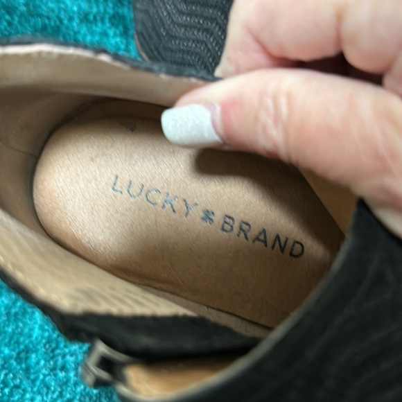 Lucky Brand Pickla bootie size 9.5 - Picture 2 of 5